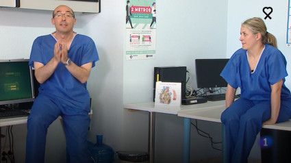 Fernando y Cristina, médico y enfermera, explican sus vivencias con el Covid-19.