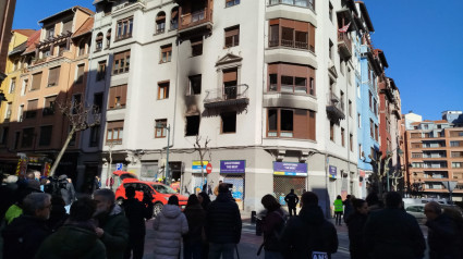 Así ha quedado el piso incendiado en el centro de Bilbao