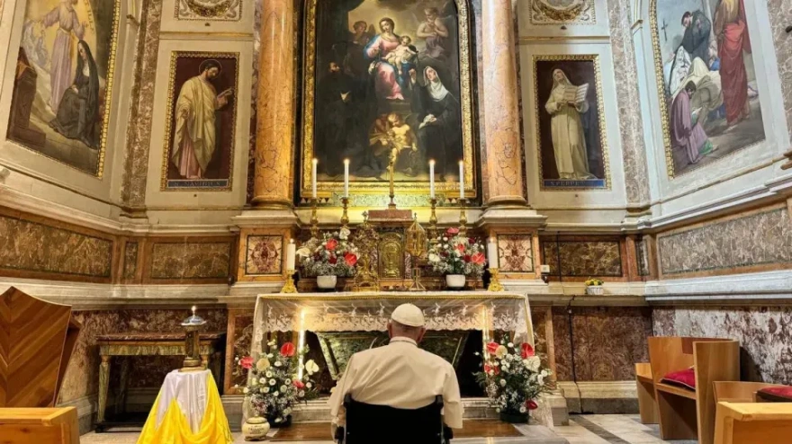 El Papa Francisco visita la Basílica de San Agustín, Roma