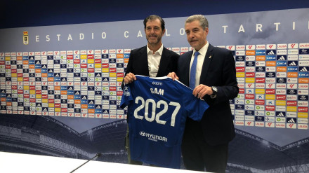 Martín Peláez y Pedro Luis Fernández en la renovación de GAM como patrocinador.
