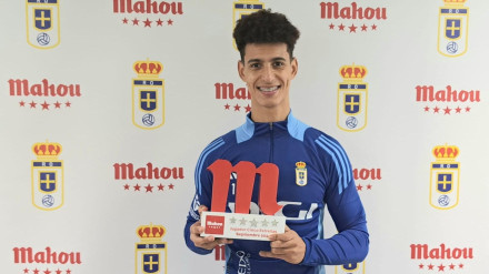 Ilyas Chaira, Jugador Cinco Estrellas del Real Oviedo