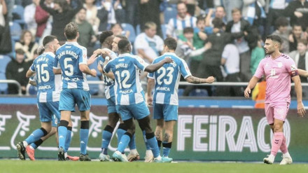 Bouldini celebra el gol del empate del Deportivo.
