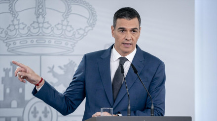 El presidente del Gobierno, Pedro Sánchez, Interviene durante una rueda de prensa, posterior al Consejo de Ministros