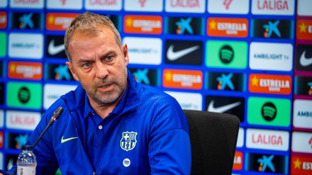 Hansi Flick, entrenador del Barcelona, en rueda de prensa (@fcbarcelona)