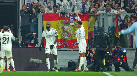 Bellingham celebra su gol junto a Rüdiger