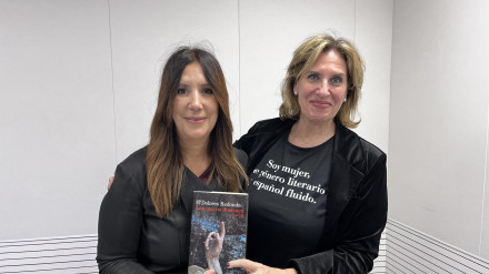 Dolores Redondo y Cristina López Schlichting
