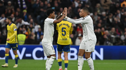 Rodrygo y Mbappé durante el partido Real Madrid-Las Palmas