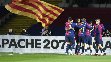 El Barcelona celebra el 2-0 al Valencia