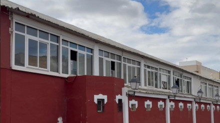 Fachada de la plaza de abastos de Águilas