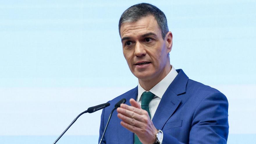 ¿Está siendo inteligente Pedro Sánchez en su relación con Donald Trump?