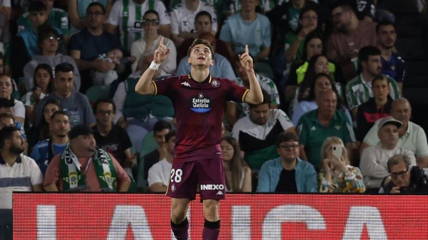 Chuki celebra el gol del Valladolid al Betis