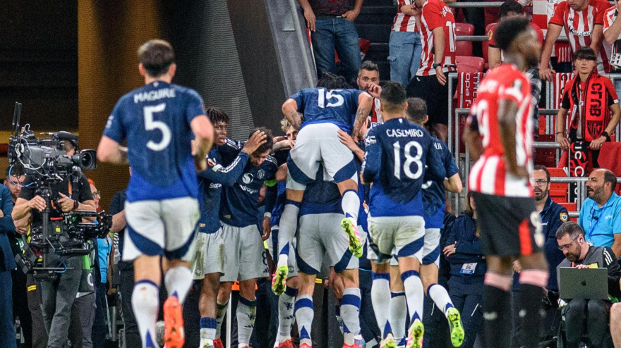 El Manchester United celebra el 0-3 al Athletic de Bilbao