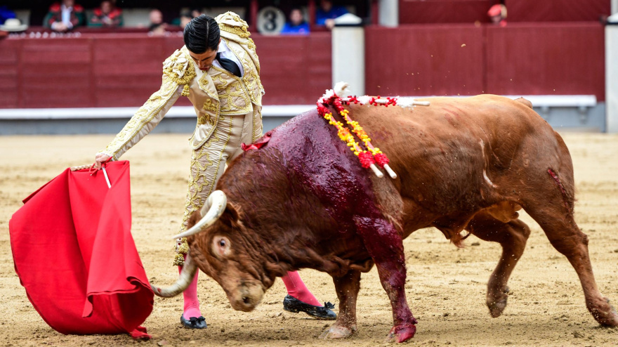 Madrid, viernes 2 de mayo de 2025. Álvaro Lorenzo, oreja y vuelta al ruedo
