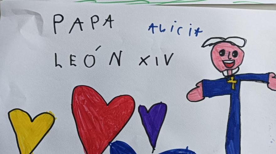 León XIV REMITIDA / HANDOUT por COLEGIO LA NATIVIDADFotografía remitida a medios de comunicación exclusivamente para ilustrar la noticia a la que hace referencia la imagen, y citando la procedencia de la imagen en la firma14/5/2025