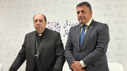 Firma de la renovación del acuerdo entre Diputación y Obispado