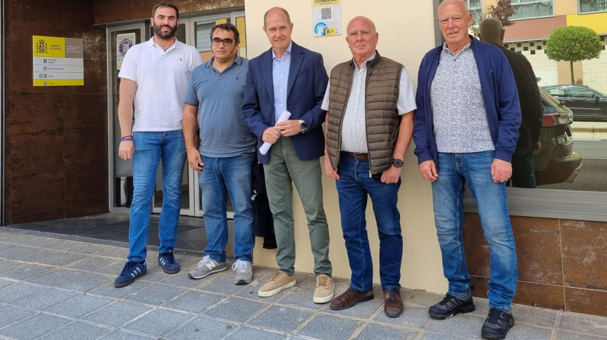 Alcaldes de municipios de la 'Zona 1' de la CNT tras la reunión con la subdelegada del Gobierno en Guadalajara