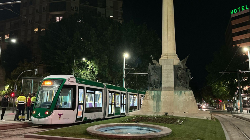 El tranvía vuelve a las calles de Jaén