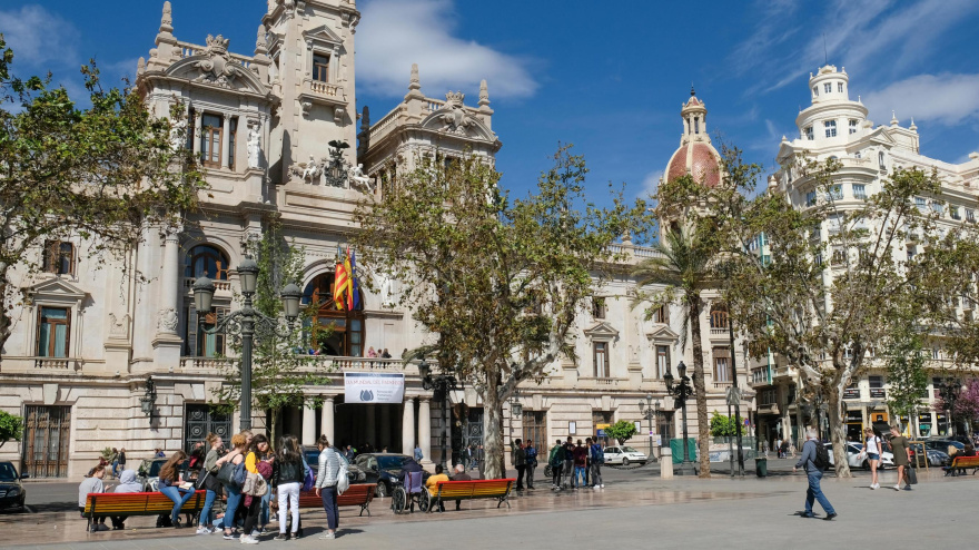 Plaza del Ayuntamiento de Valencia, archivo