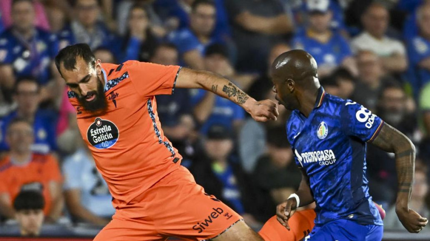 Borja Iglesias durante el Getafe - Celta de la última jornada de la Liga