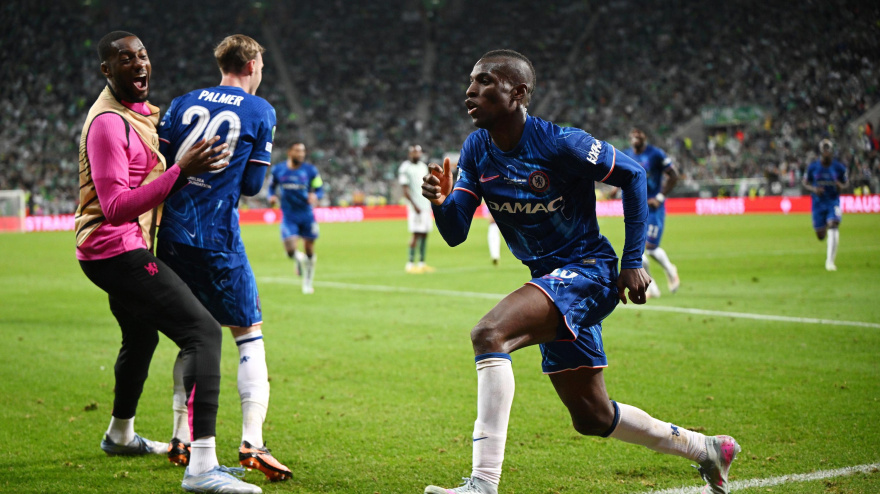 Jackson celebra el 2-1 del Chelsea al Betis