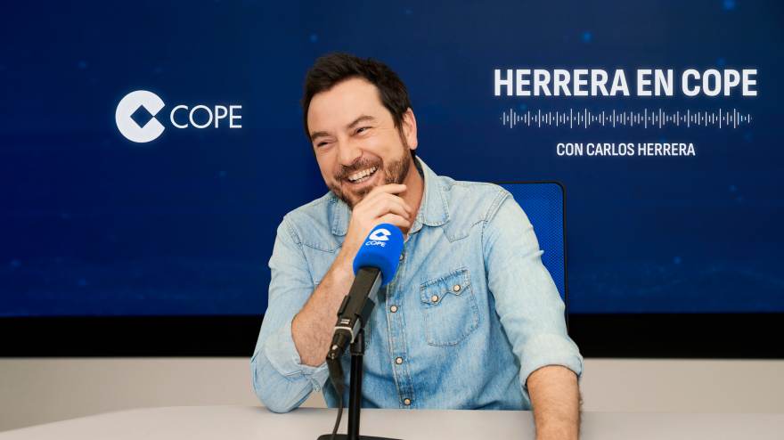 Jorge Bustos en el estudio de 'Herrera en COPE'