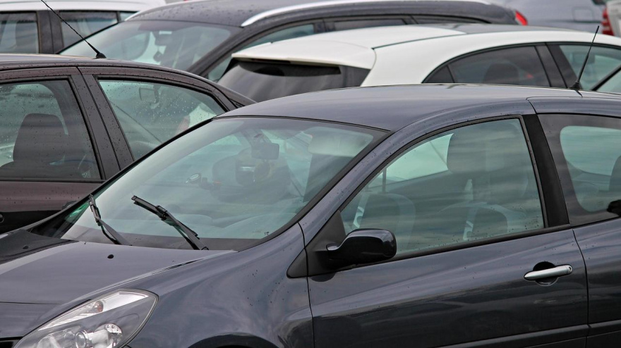 Vehículo estacionado