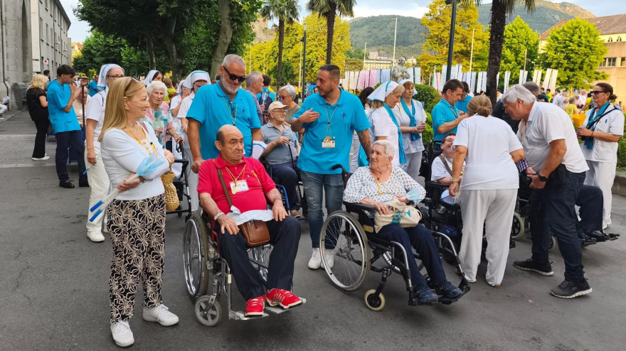“Me emociono solo de recordarlo”: internos de Teruel viven una peregrinación inolvidable