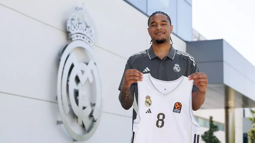 Okeke, nuevo fichaje del Real Madrid C. F.