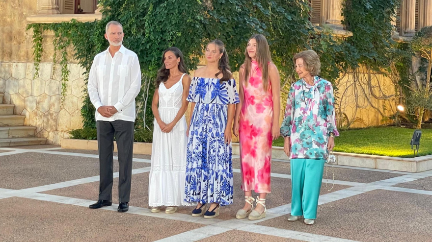 La Familia Real en el Palacio de Marivent