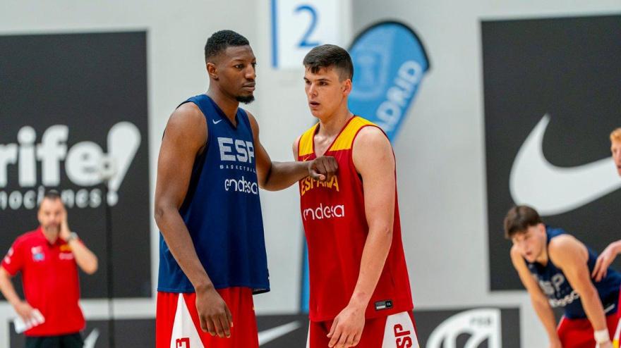 Sima y Pradilla, durante un entrenamiento de la selección española