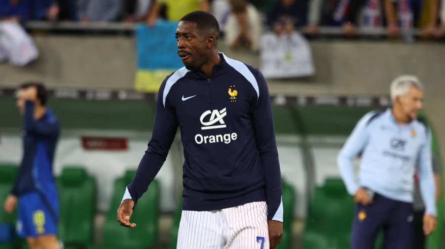 Dembélé durante un entrenamiento con Francia