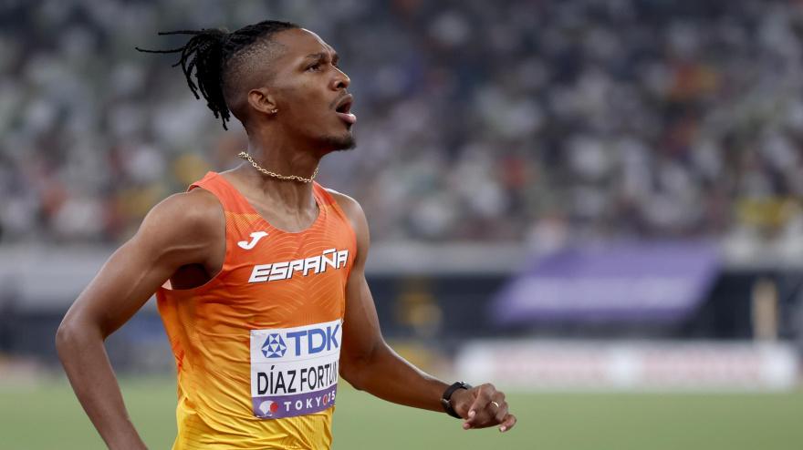 Jordan Díaz notó molestias y se tuvo que retirar de la prueba de triple salto del Mundial.