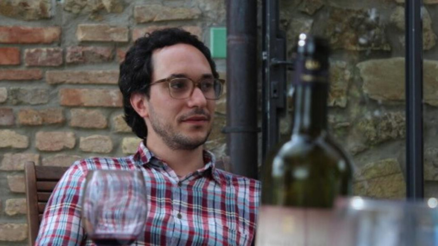 Mattia Ferraresi, redactor jefe del diario Domani