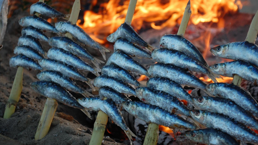 ¿Sabías que la palabra ‘espeto’ no es un malagueñismo? Así lo explica un experto: "Algo puntiagudo"