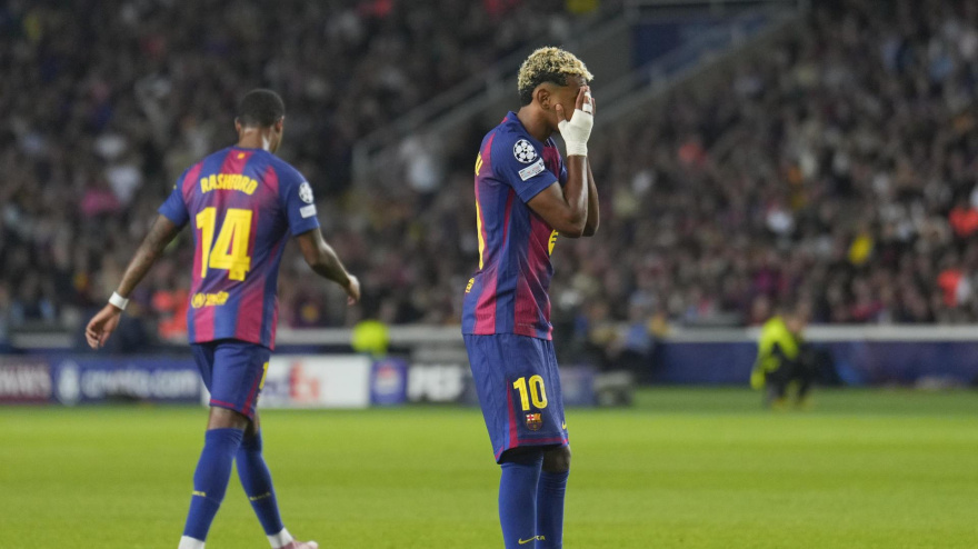 El delantero del FC Barcelona, Lamine Yamal, durante el partido de la primera fase de la Liga de Campeones entre FC Barcelona y PSG