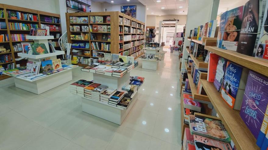 La Cámara de Comercio de Motril nos presenta "Librería Futuro"