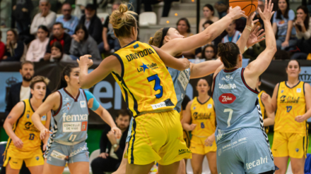 Imagen del duelo entre Celta y Melilla en la LF Challenge