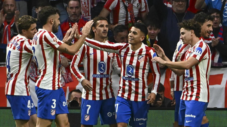 Almada celebra el 2-0 del Atlético contra el Sevilla