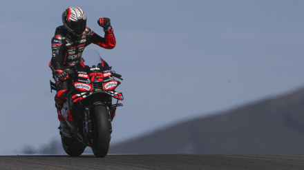 Marco Bezzecchi conquistó en Portimao la segunda victoria del año.