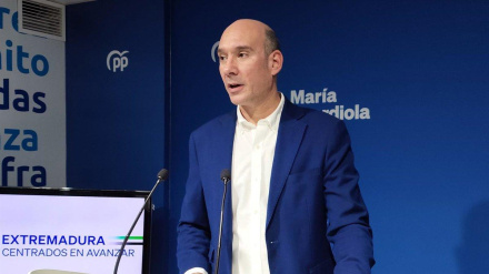 03/11/2025 El portavoz del PP de Extremadura, José Ángel Sánchez Juliá, en una rueda de prensa en Mérida.POLITICA ESPAÑA EUROPA EXTREMADURA