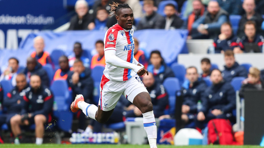 Uche, con la camiseta del Crystal Palace