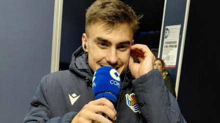 Barrene explica en Tiempo de Juego cómo vivió su gol desde el medio del campo ante Osasuna