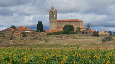 El pueblo ‘mágico’ de Teruel que se reinventa gracias a la leyenda viva de las brujas