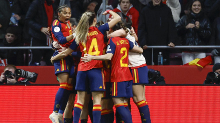 España celebra el gol de Claudia Pina a Alemania