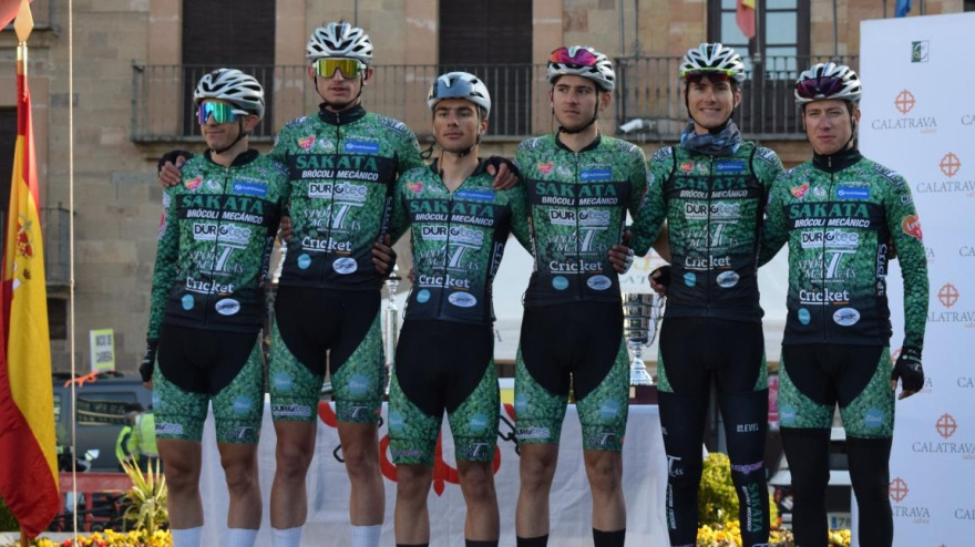 Imagen de integrantes del Brócoli Ciclista de Lorca