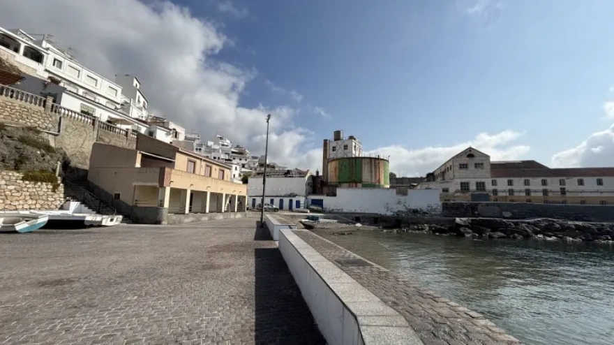 El Gobierno licita el proyecto para crear una nueva playa en La Caleta de Salobreña