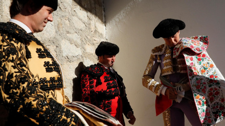 Roca Rey junto a Paquito Algaba y Viruta, que permanecerán en su cuadrilla