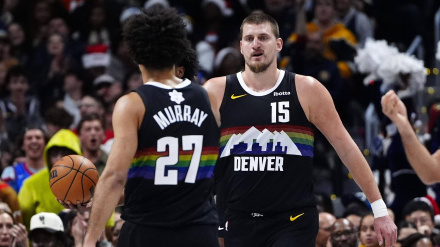 Nikola Jokic y Jamal Murray llevaron a la victoria a los Nuggets ante los Wolves.