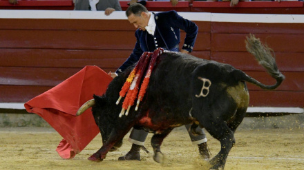 César Rincón, durante su actuación en el festival de la feria de Cali