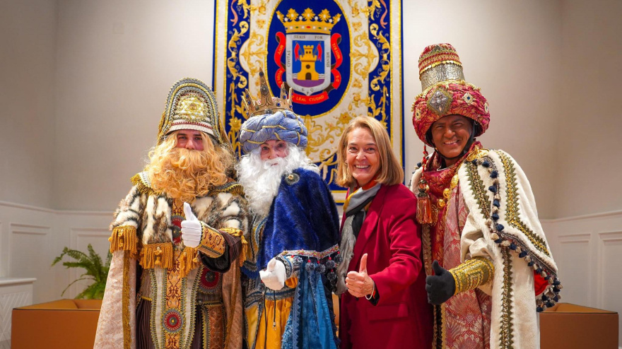 Motril mantiene la Cabalgata de Reyes Magos con un recorrido más corto por el tiempo